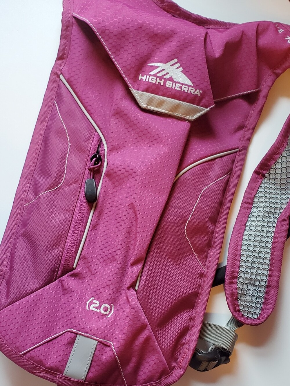 High Sierra Magenta Hydration Pack